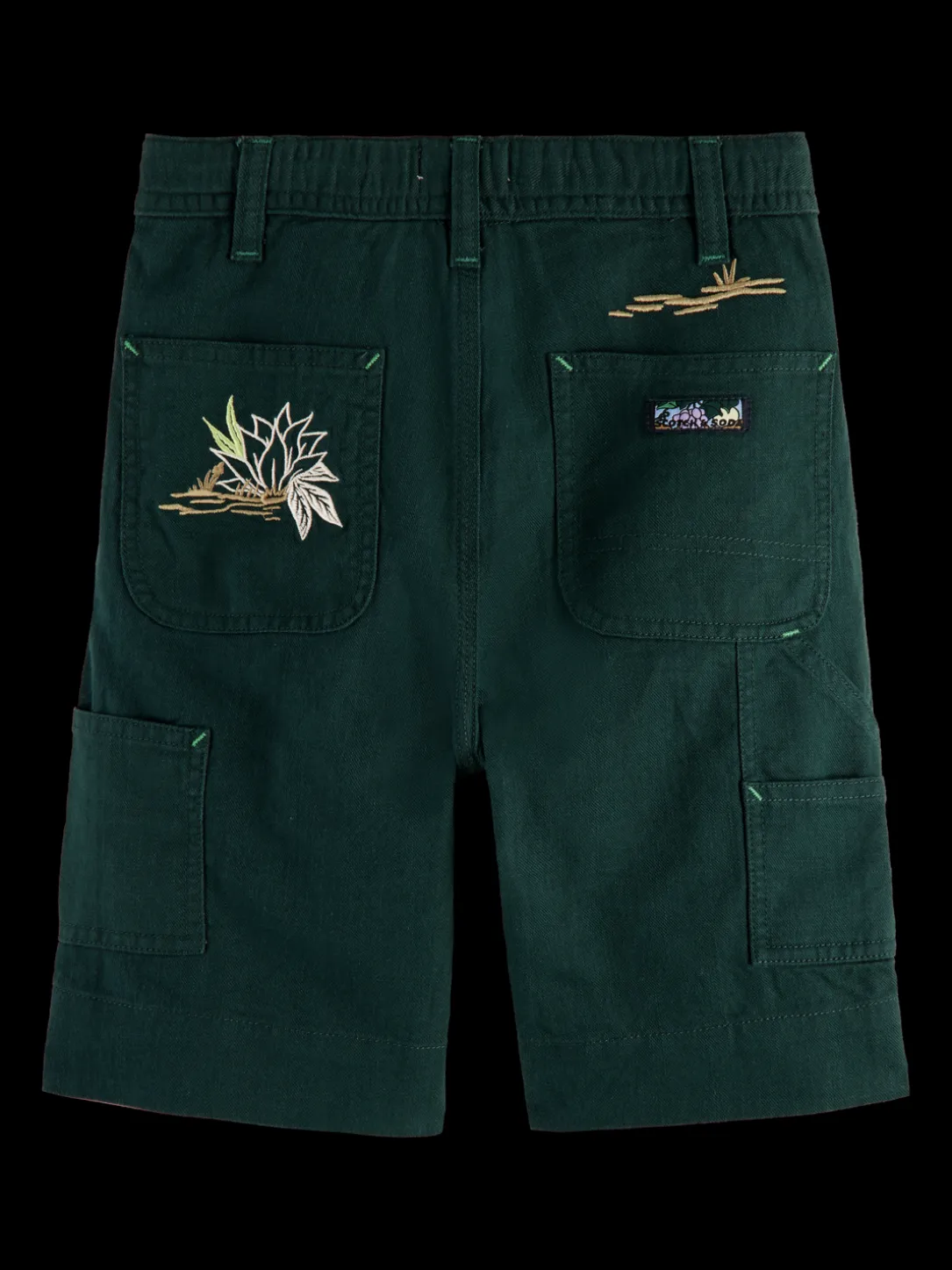 Embroidered Artwork Linen-Blended Shorts
