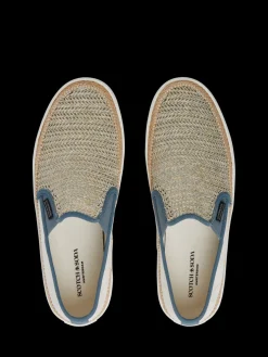 Izomi Slip On Shoe
