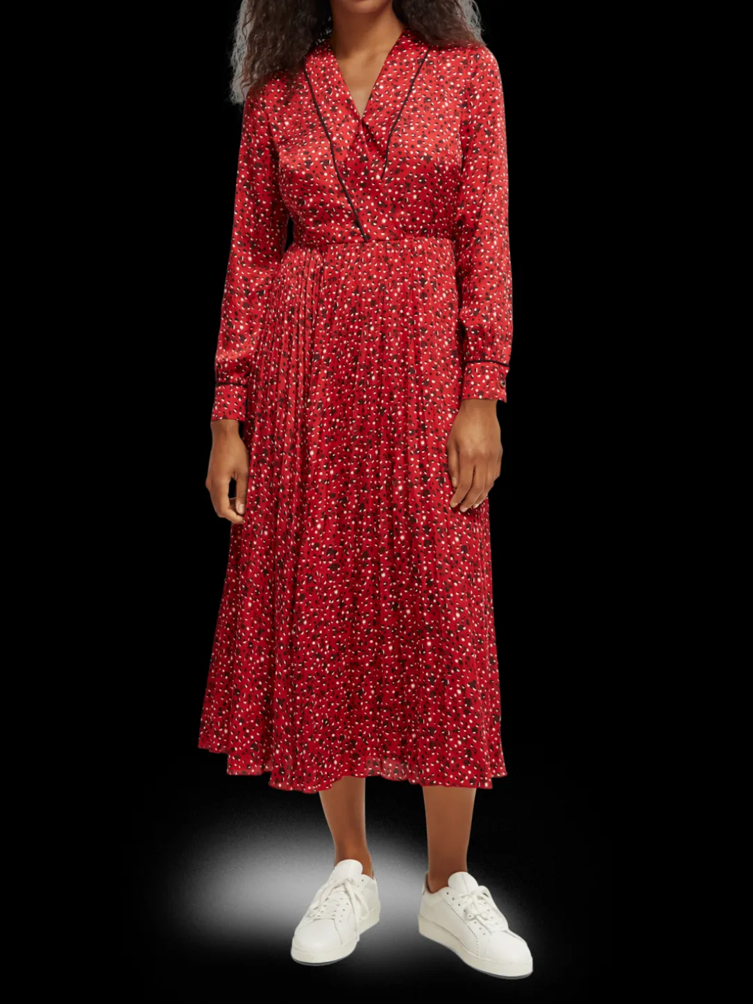 Long-Sleeved Pleated Midi Dress