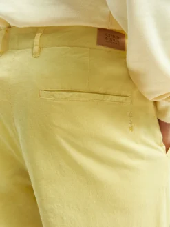 The Drift Regular Tapered-Fit Corduroy Chino
