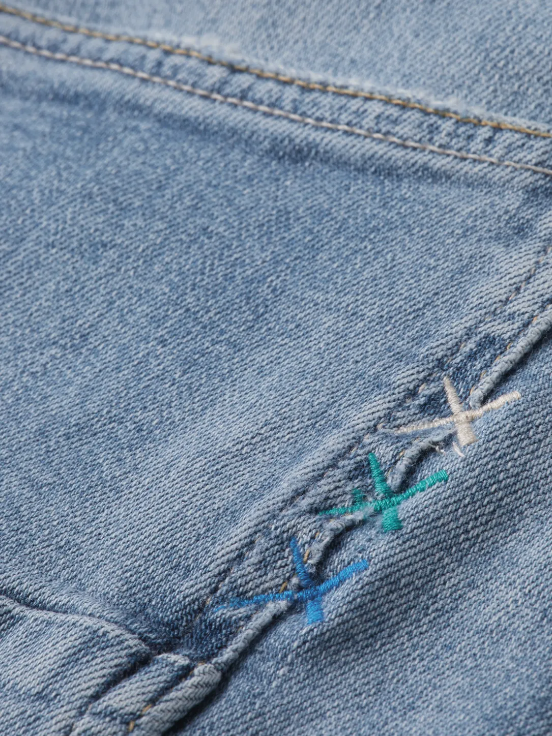 The Skim Super-Slim Fit Jeans