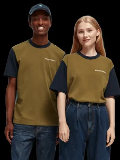 Unisex Organic Cotton Colour-Blocked T-Shirt